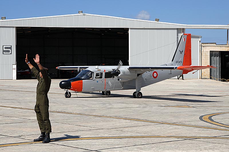 16 After a mission.JPG - Islander taxies back